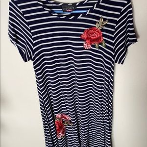 t-shirt dress
